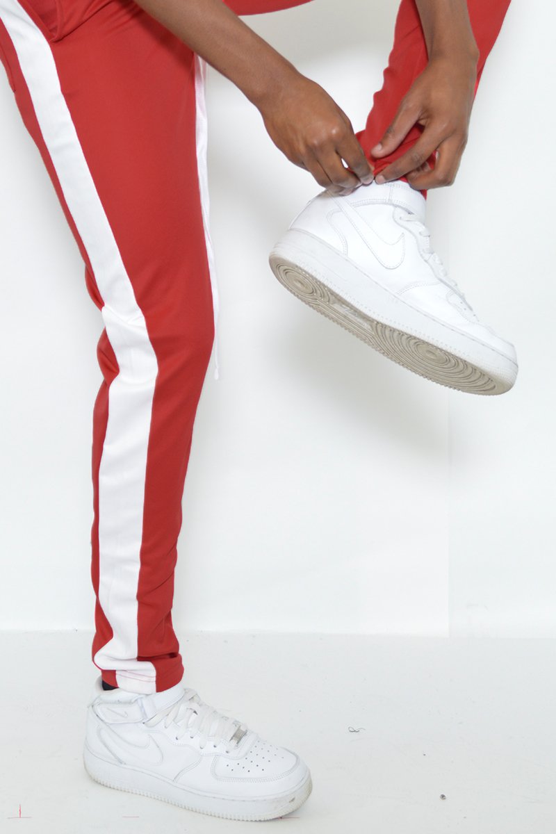 CLASSIC SLIM FIT TRACK PANTS TP123