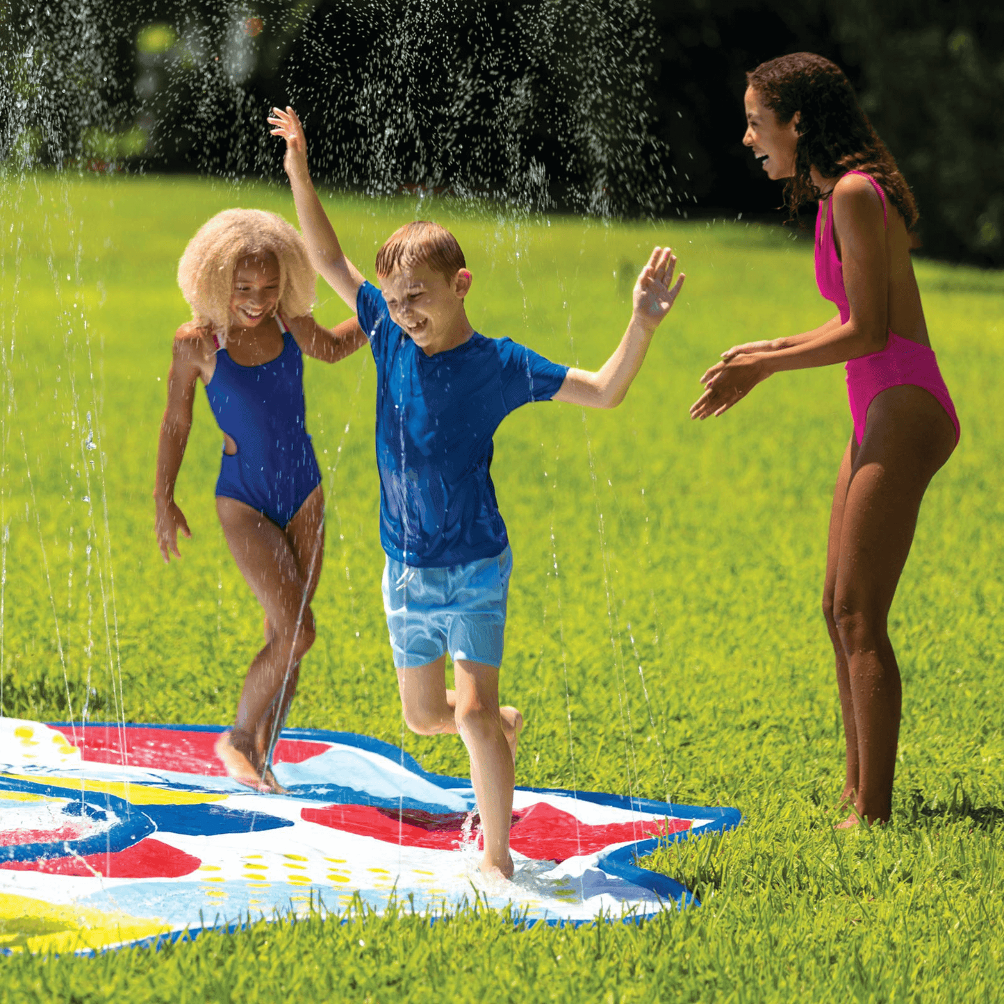 WOW Watersports 12ft Dots Spray Pad with Inflatable Edge Rim to Retain